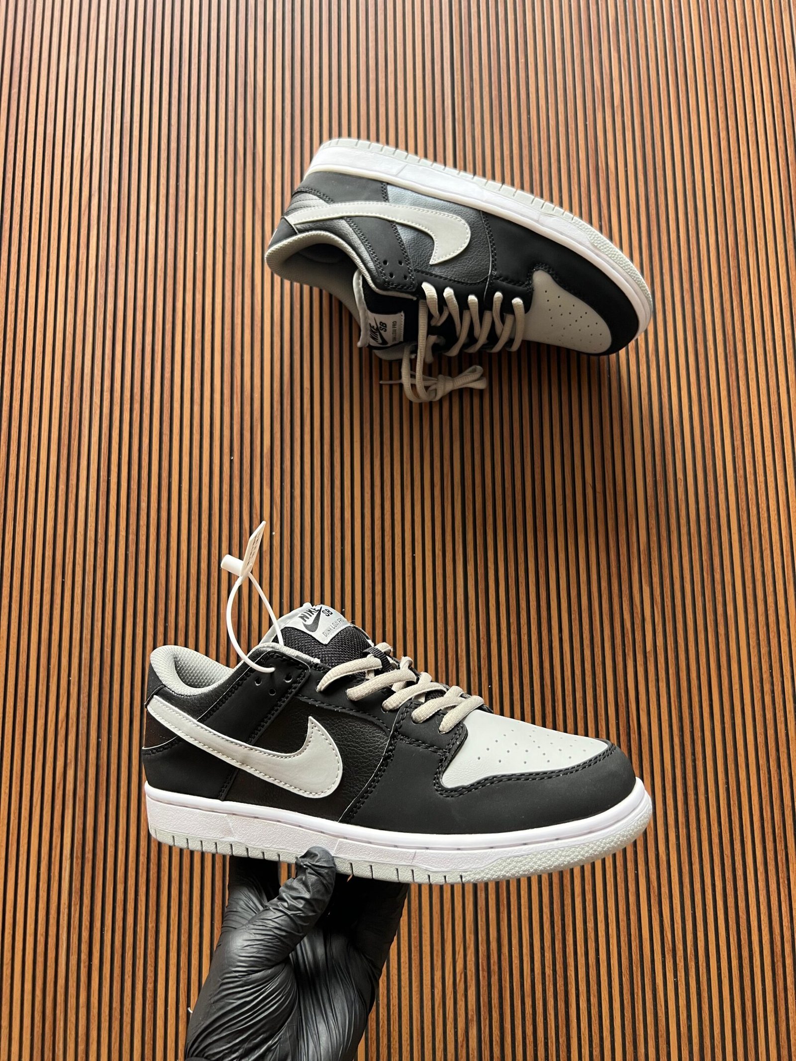 Dunk Full Leather Black Sneakers On Sale (1)