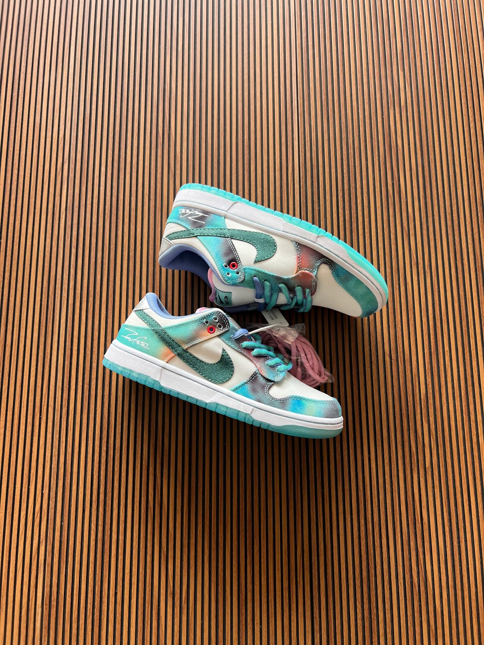 Dunk Low Aqua Teal Sneakers On Sale (2)