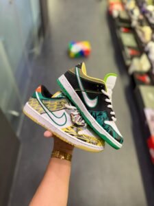 Dunk What The Duck Sneakers On Sale (1)