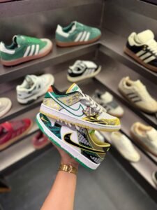 Dunk What The Duck Sneakers On Sale (2)