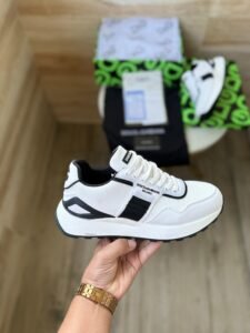 Luxury White Black Sneakers Limited Stock (3)