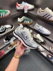 P-6000 Trainer Metallic Sneakers In Stock (3)