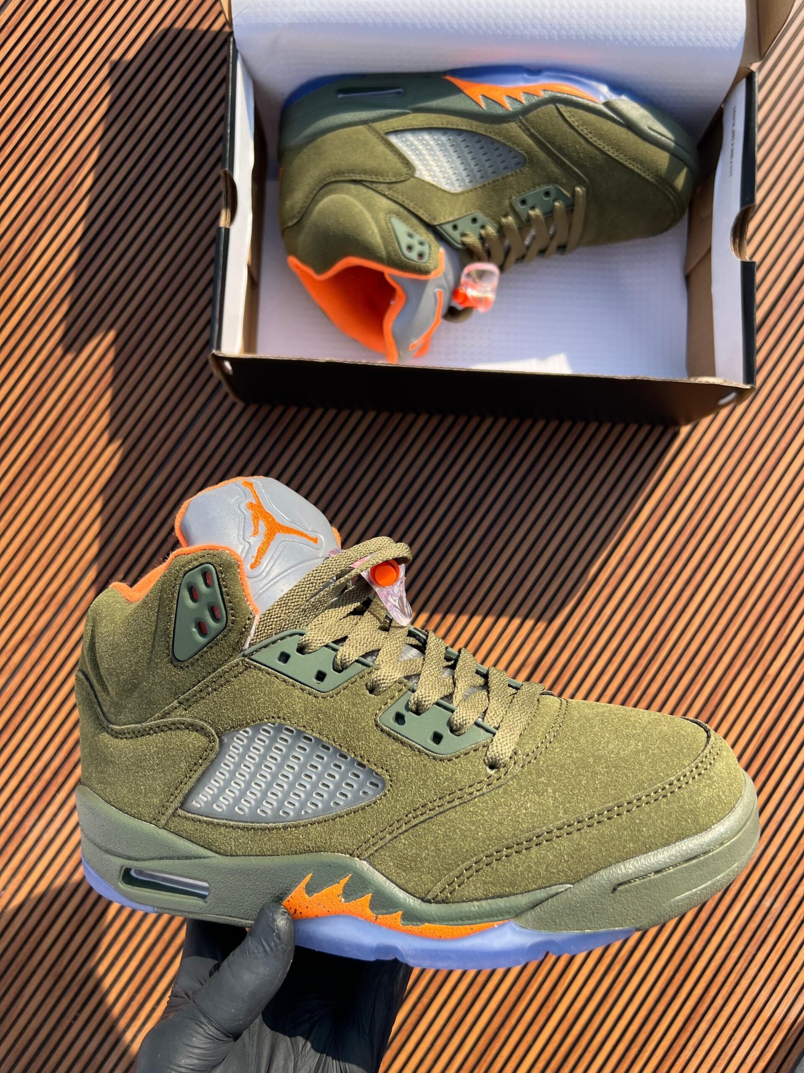 Retro 5 Olive Premium Sneakers For Boys (1)