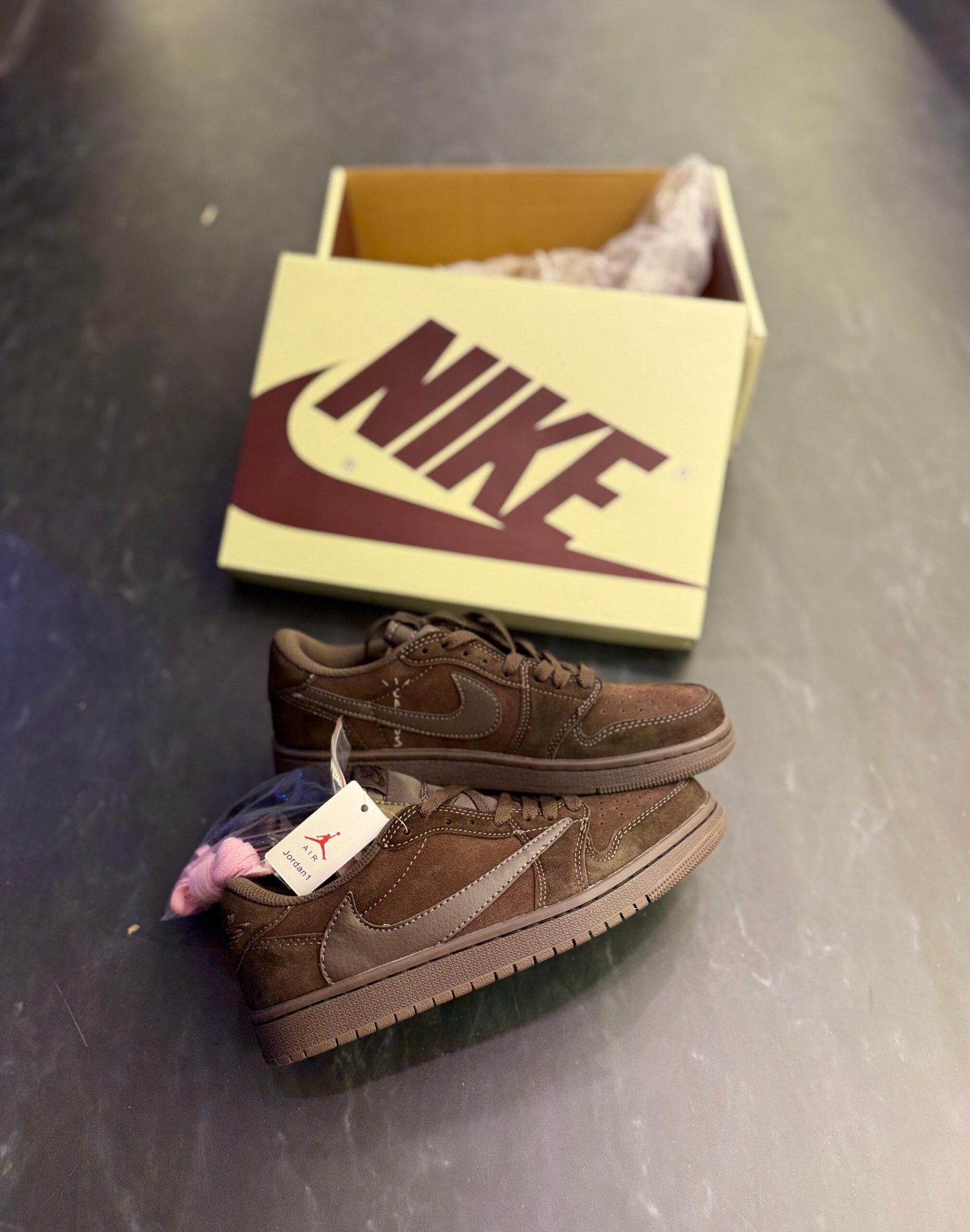 Scott 1 Low Velvet Brown Sneakers On Sale (1)