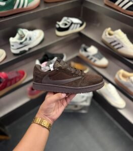 Scott 1 Low Velvet Brown Sneakers On Sale (2)