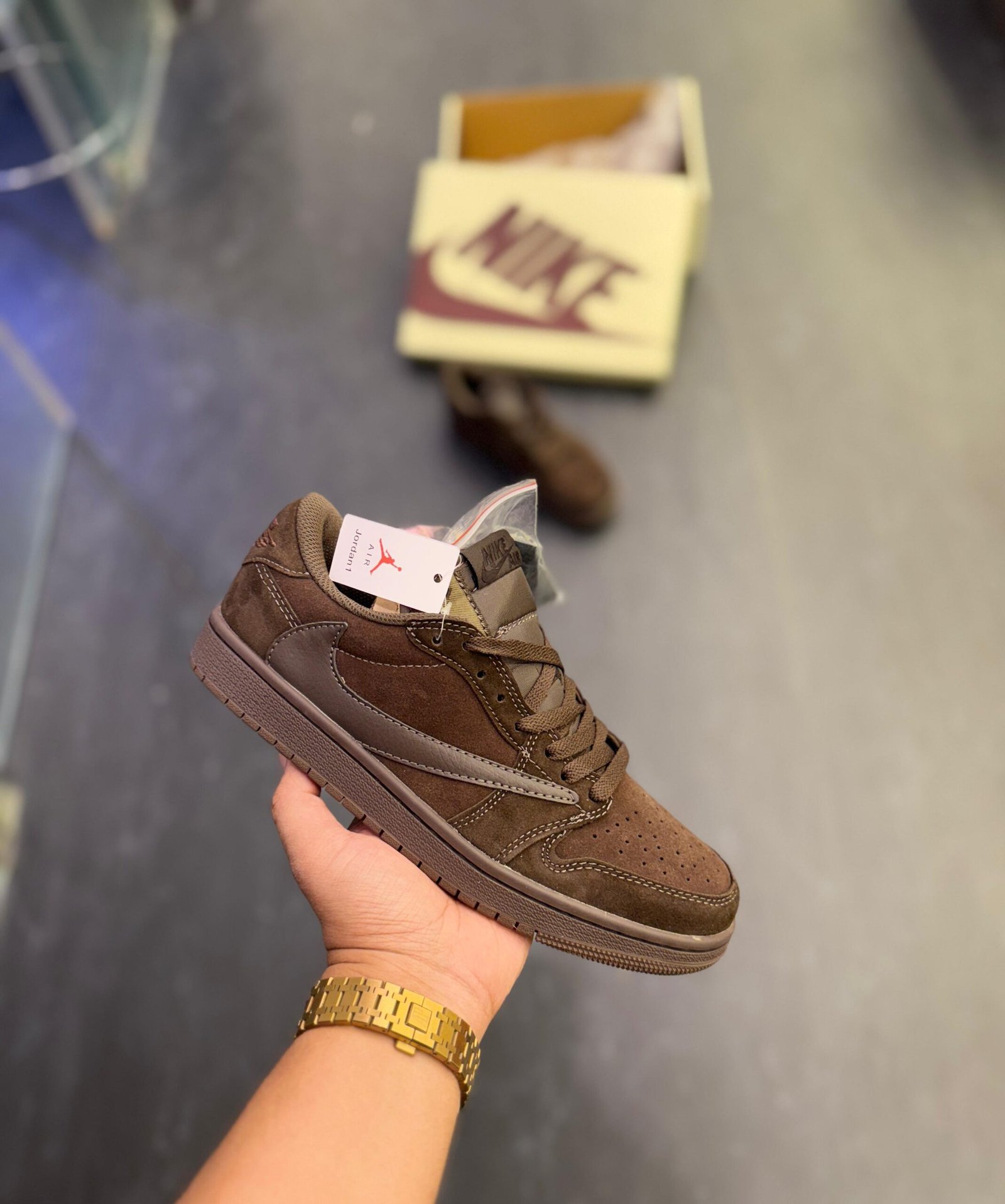 Scott 1 Low Velvet Brown Sneakers On Sale (4)