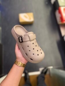 Trending Style 4 Colours On Clearance Sale (2)