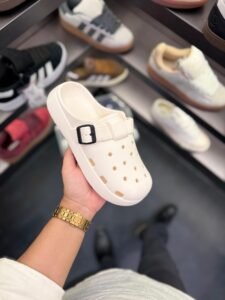 Trending Style 4 Colours On Clearance Sale (4)