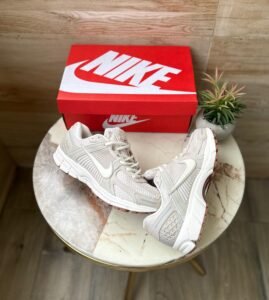 Vomero Oreowood Brown Sneakers On Sale (3)