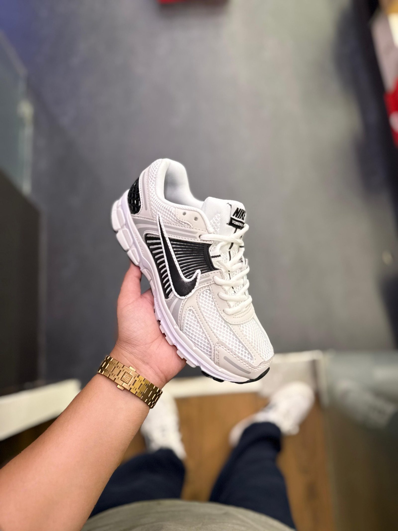 Zoom Vomero Panda Sneakers In Stock (4)