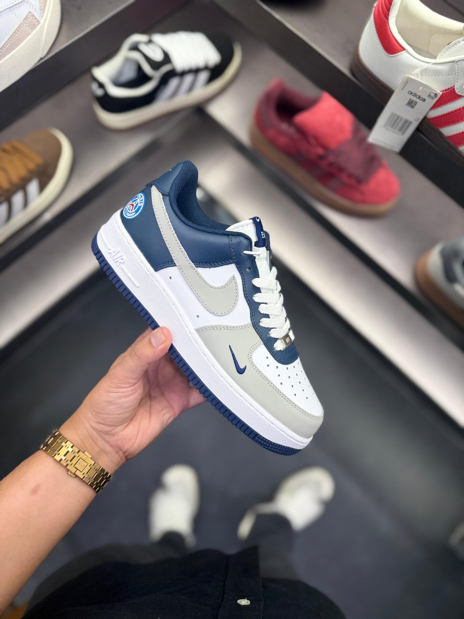 Airforce Paris Emirates Sneaker In Stock (1)