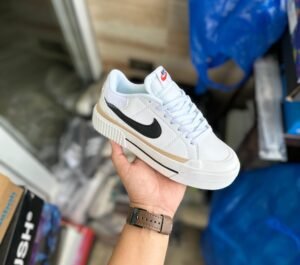 Court Legacy Lift Basic Sneakers For Girls (2)