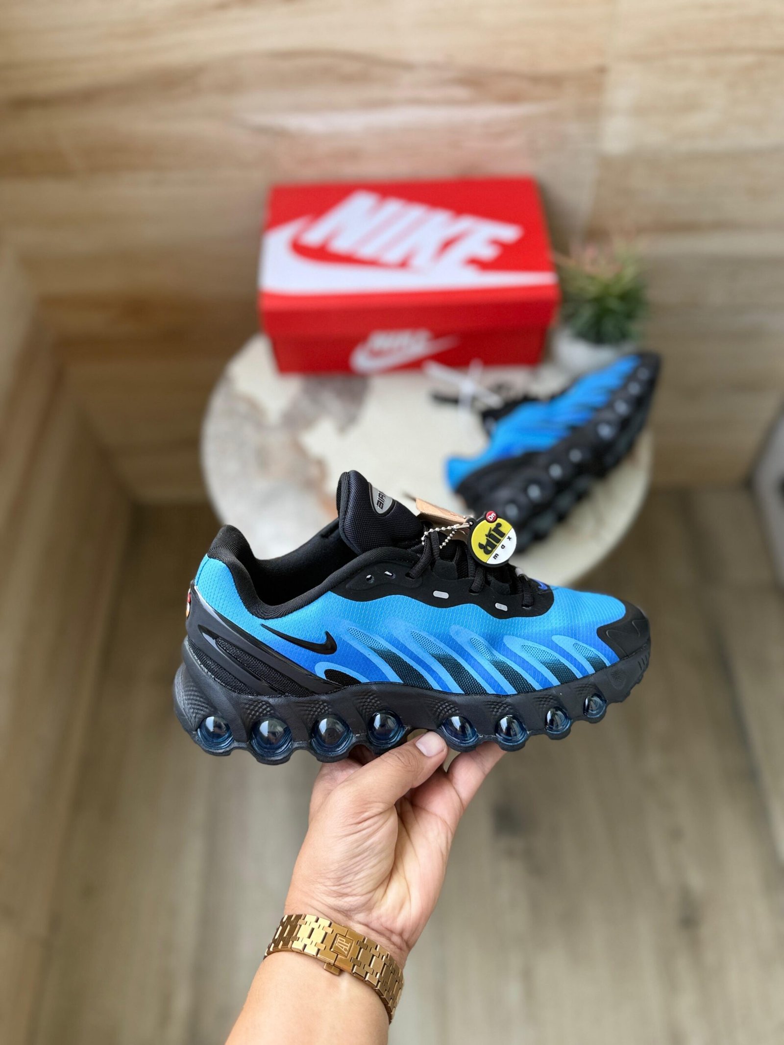 Dn8 Blue 2025 Sneakers For Boys On Sale (2)