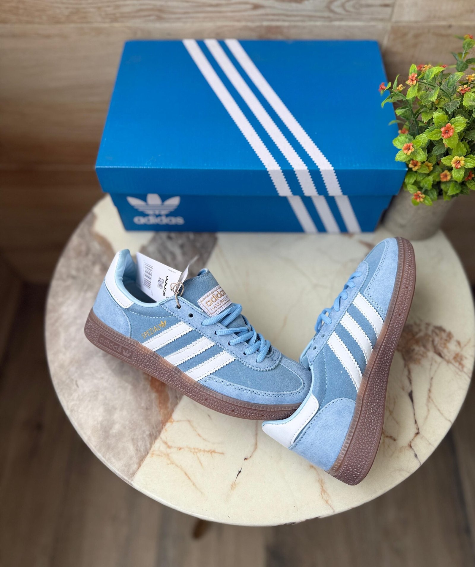 Handball Spezial Sky Affordable First Copy (1)