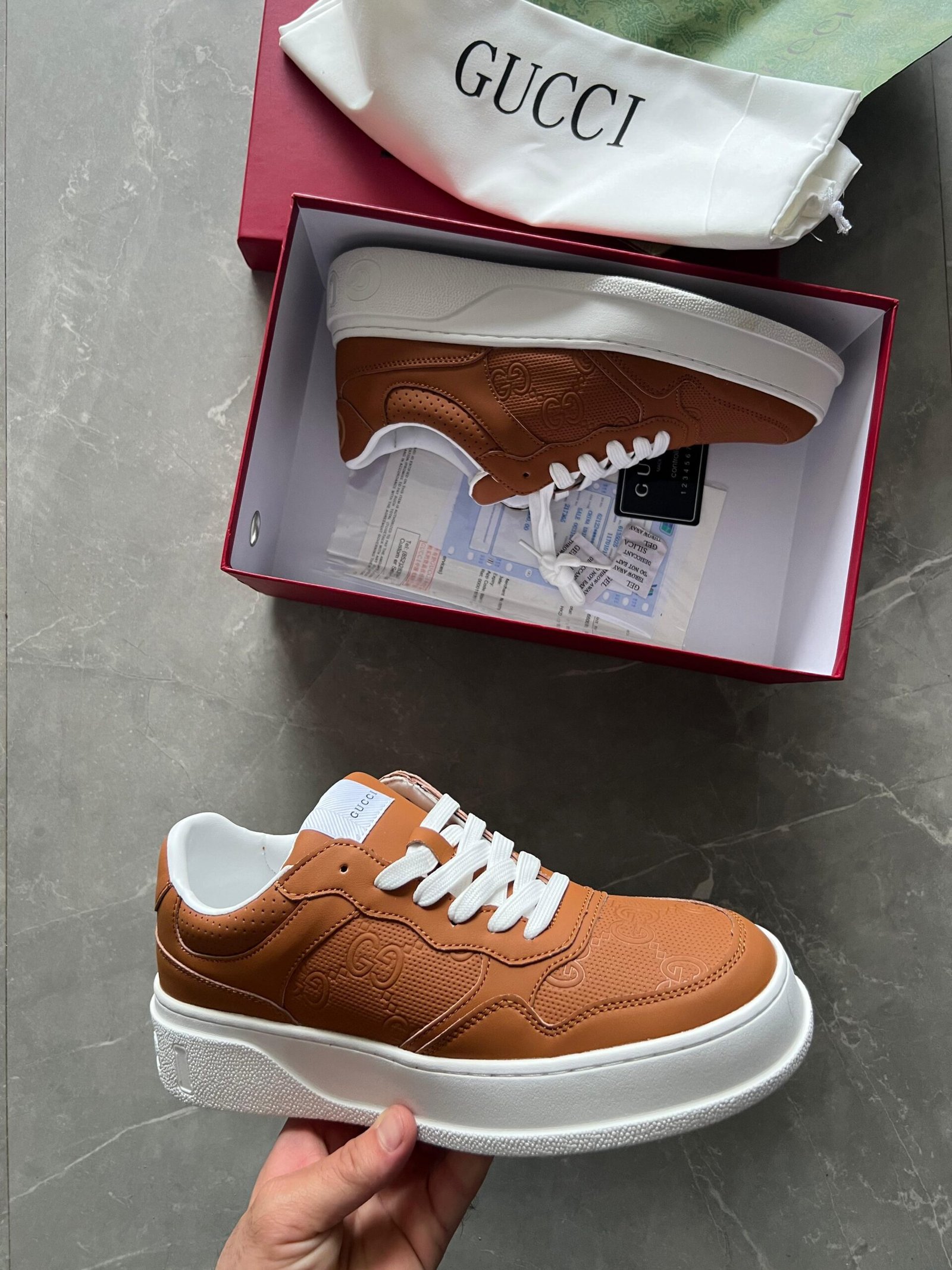 Imported Chunky Brown Sneakers For Boys (2)