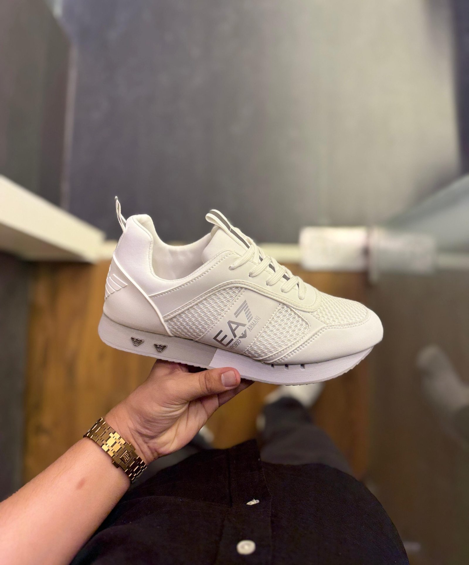 Latest Luxury White Sneakers On Sale (4)