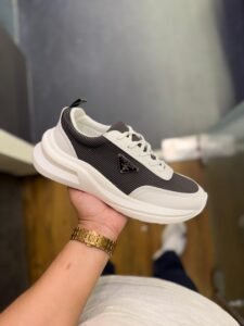 New In The House Italy Sneaker On Sale (2)