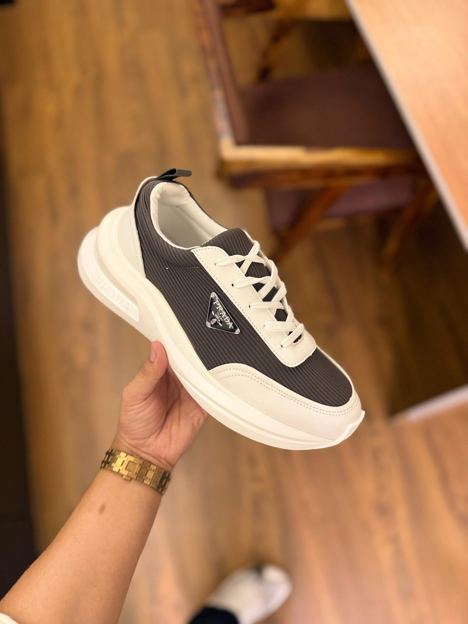 New In The House Italy Sneaker On Sale (4) New In The House Italy Sneaker On Sale (4)