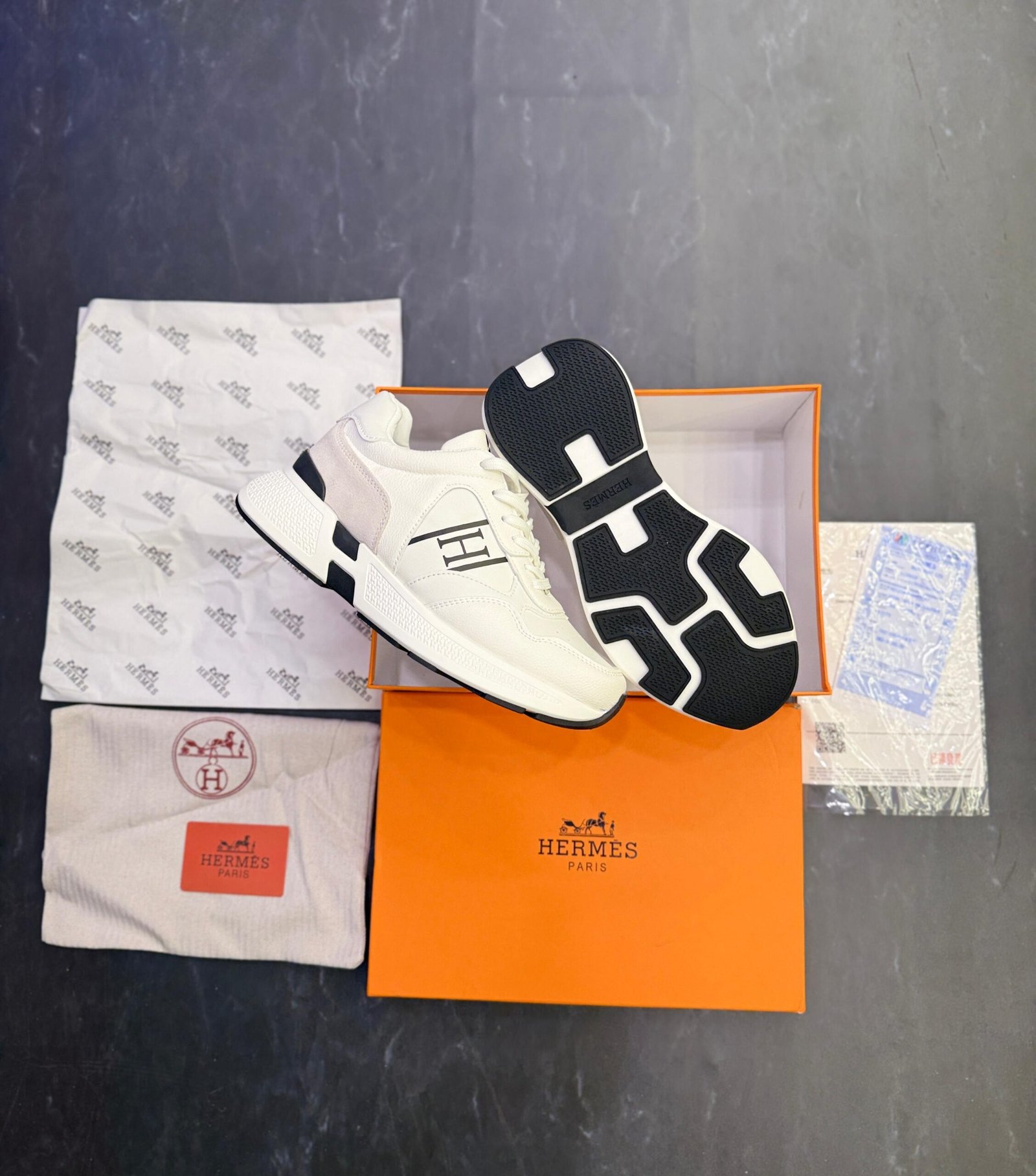 Paris Luxury Sneaker For Boys In Stock (2)