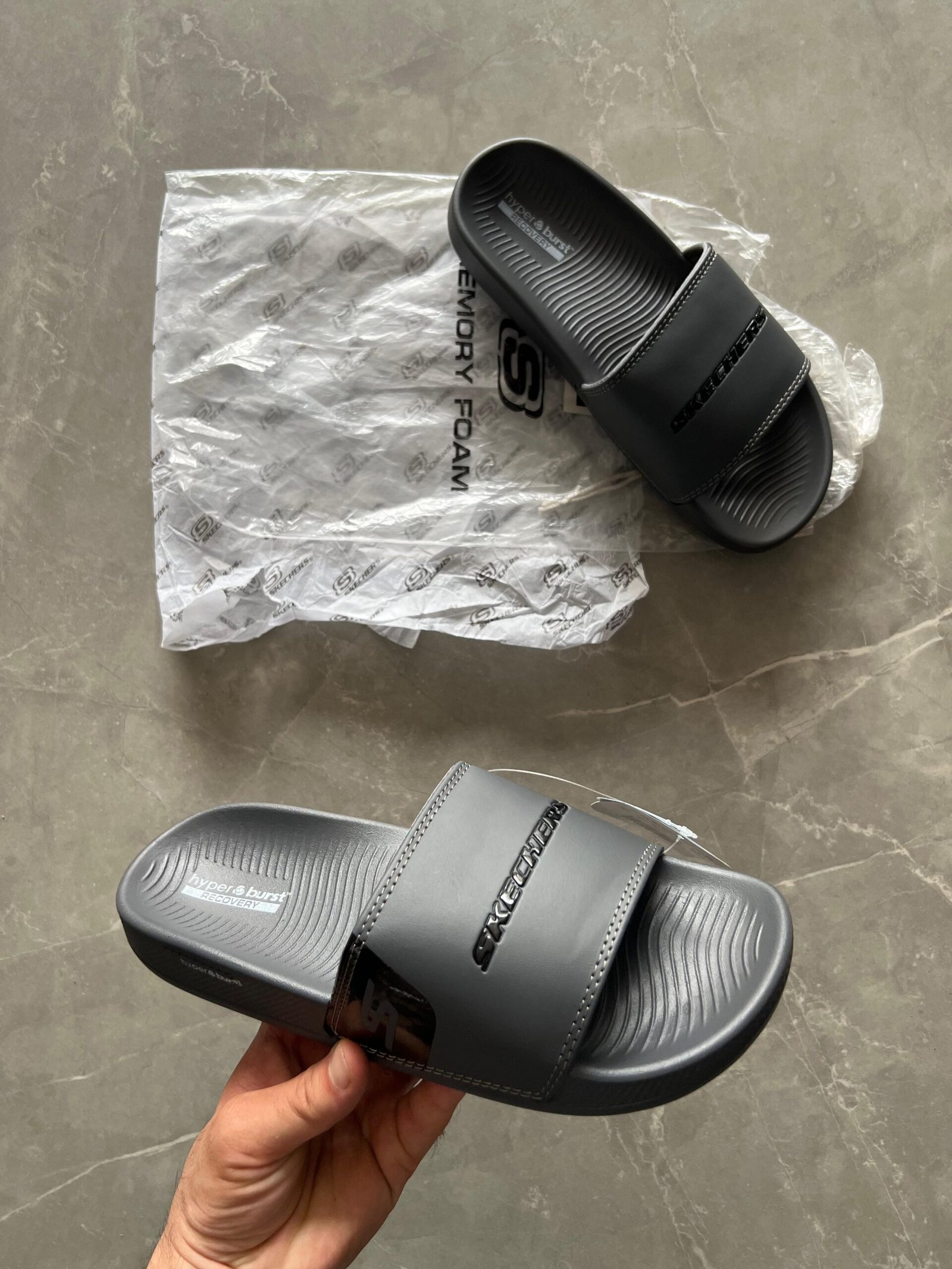 Premium Imported Slides 4 Colours On Sale (2)
