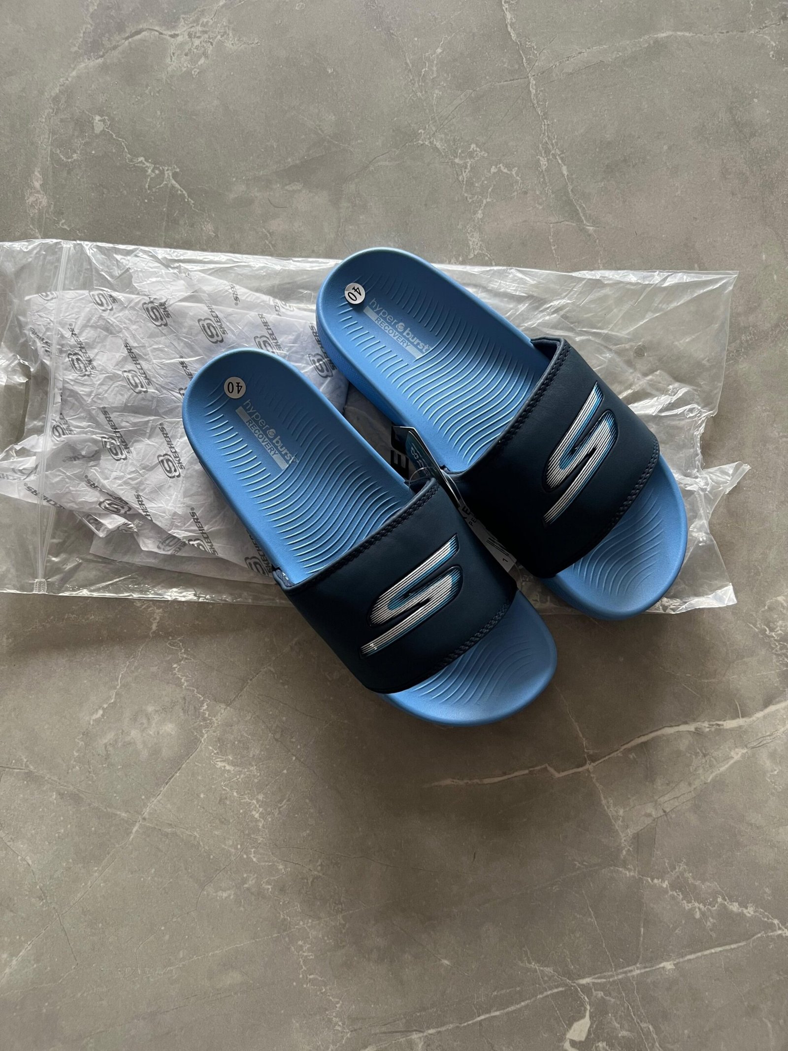Premium Slides Imported On Sale 4 Colours (5)