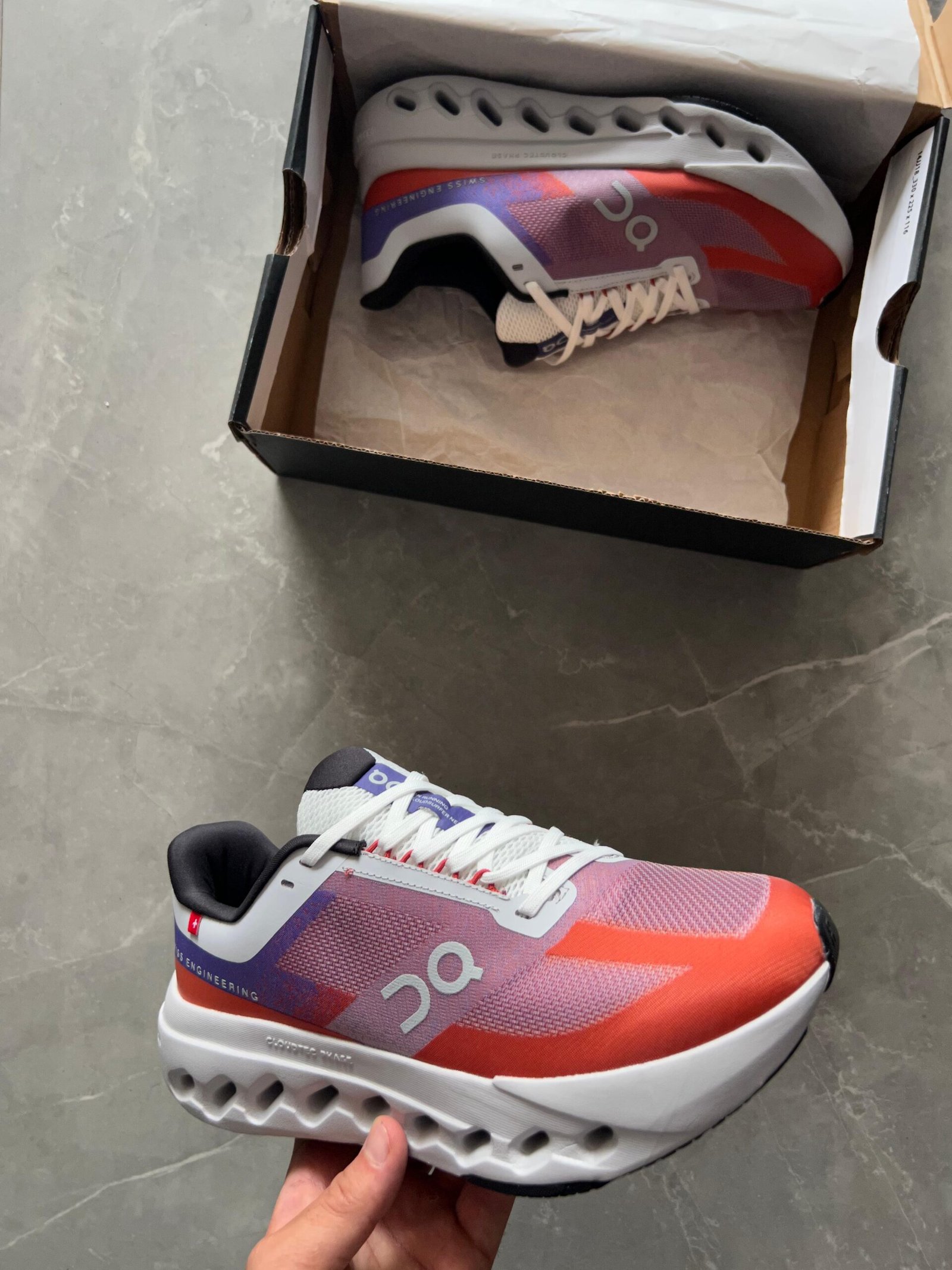 Running Cloud Surfer Next Sneakers 2 Colours (1) Running Cloud Surfer Next Sneakers 2 Colours (1)