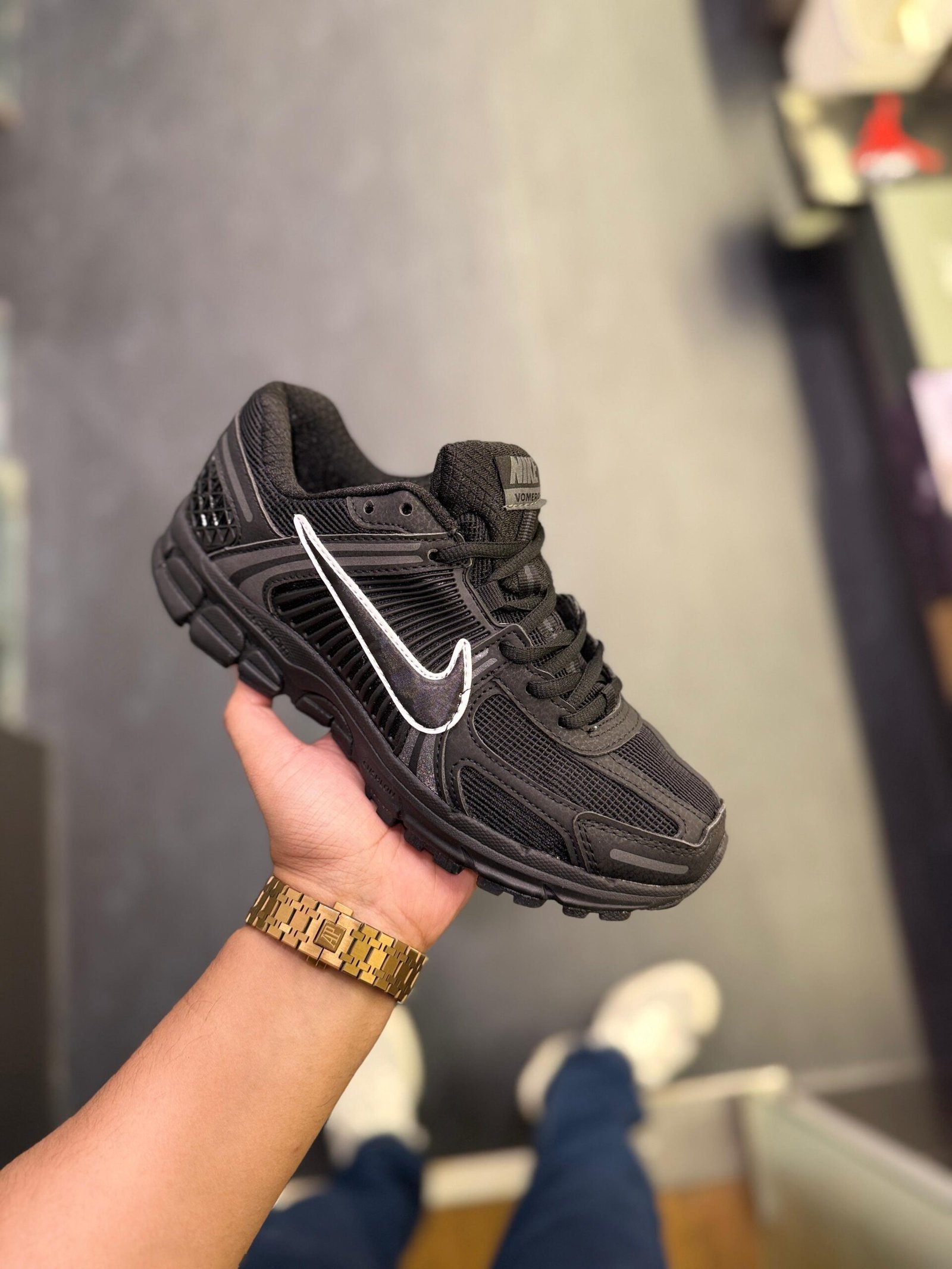 Vomero Summit Black Anthracite Sneakers (4) Vomero Summit Black Anthracite Sneakers (4)