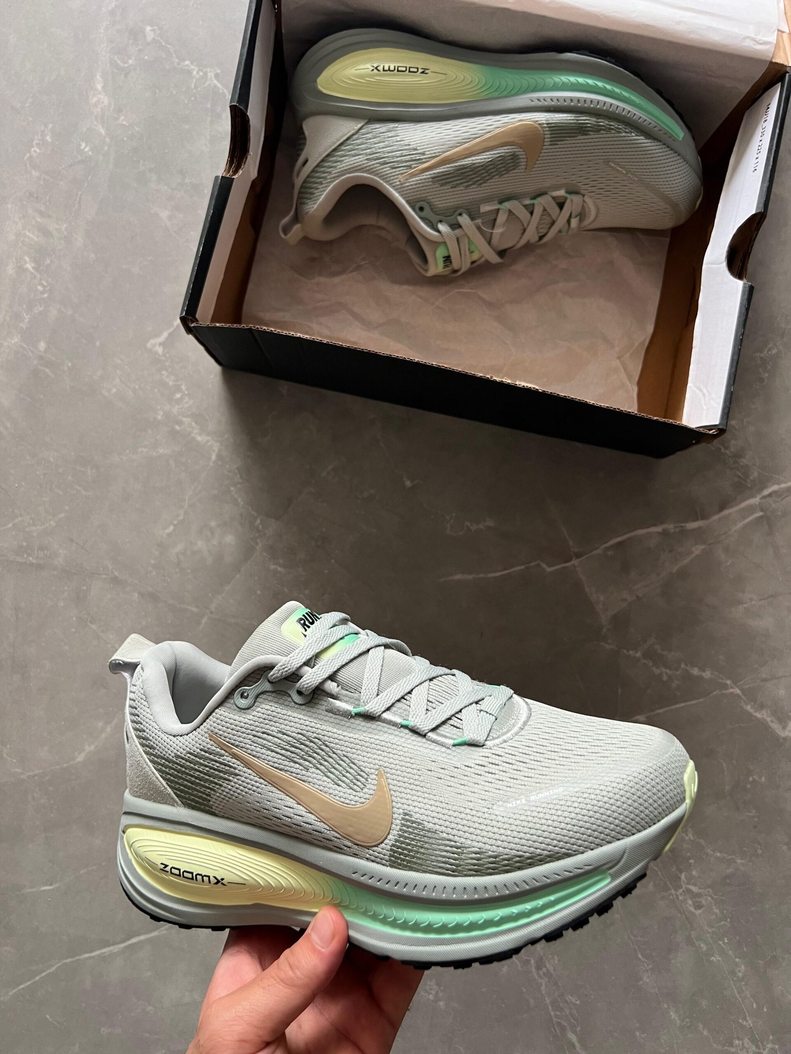 Zoom Vomero18 Sneakers For Boys 8 New Colours (1)