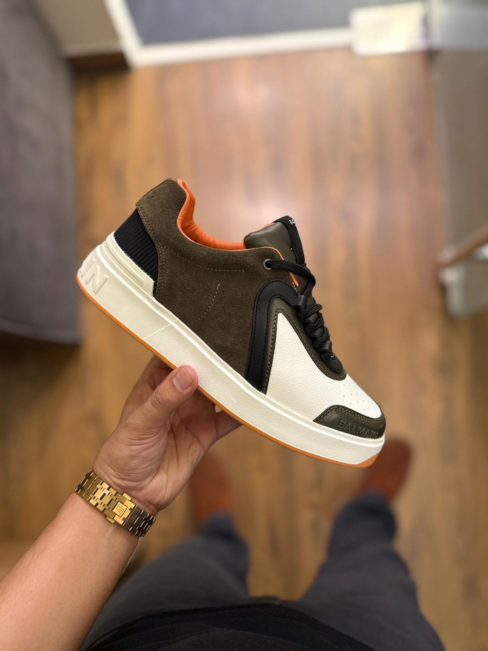 Branded-Style Sports Shoes Online – Lightweight & Durable (1)