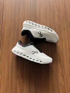 Cloud Running UA Sneakers Imported 5 Colours (10)