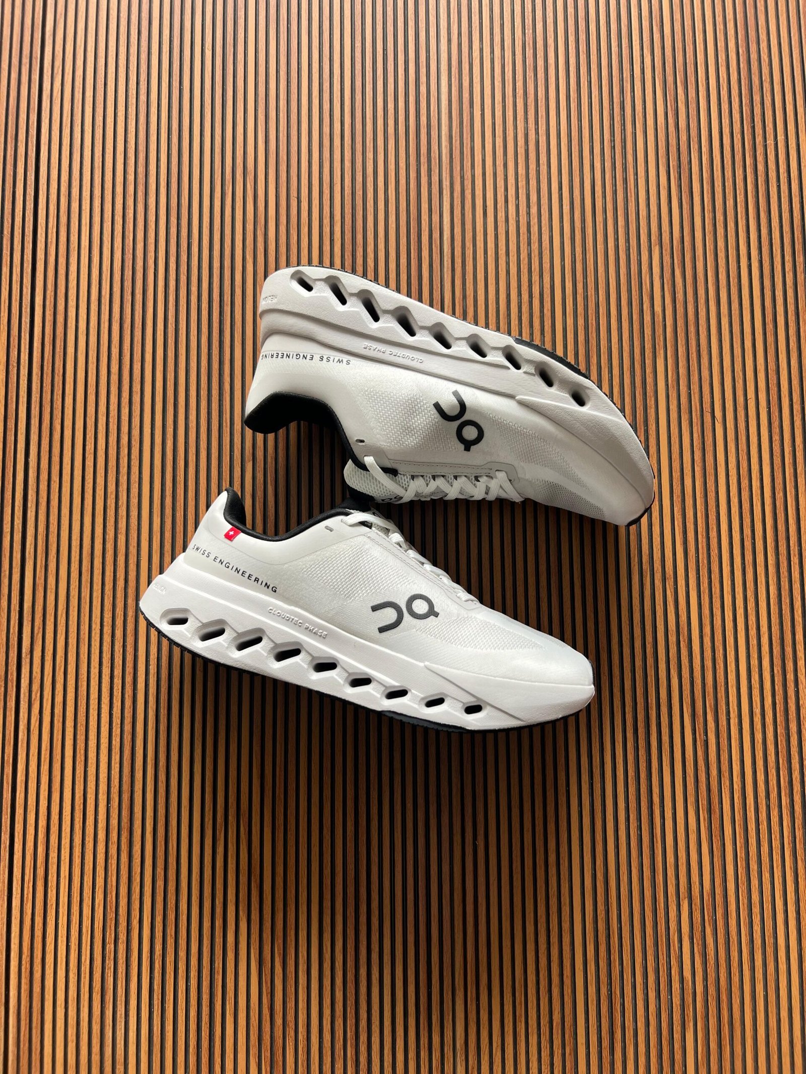 Cloud Running UA Sneakers Imported 5 Colours (6)