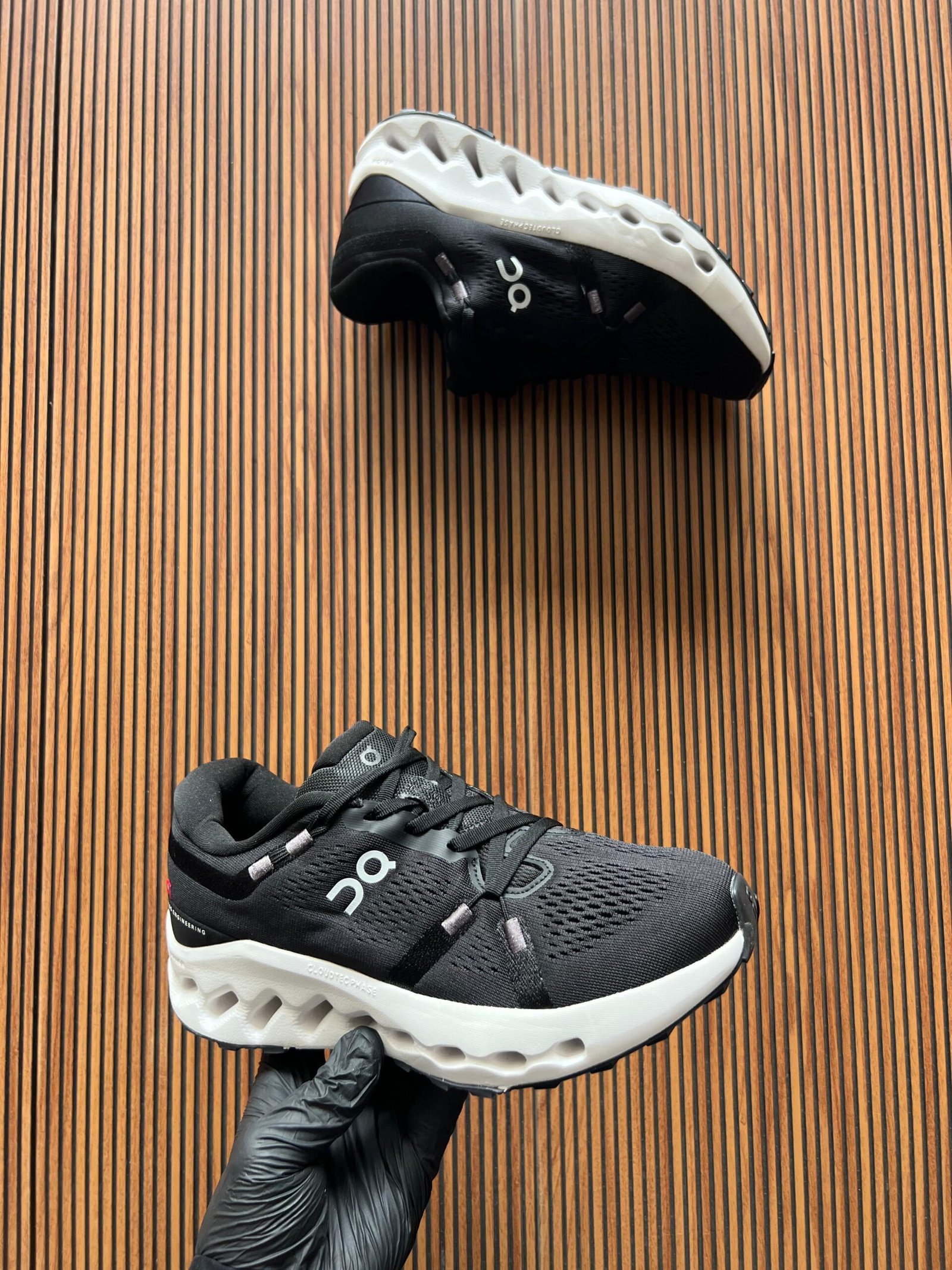Cloud Running Ua Quality Sneakers 3 Colours (1)