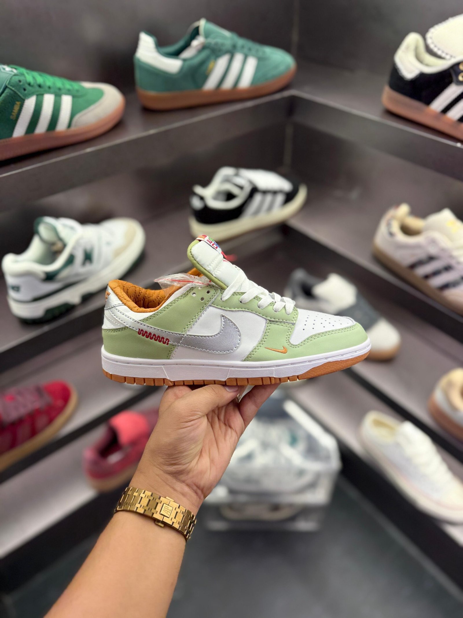 Dunk Year Of The Snake Sneakers Lightweight (2) Dunk Year Of The Snake Sneakers Lightweight (2)