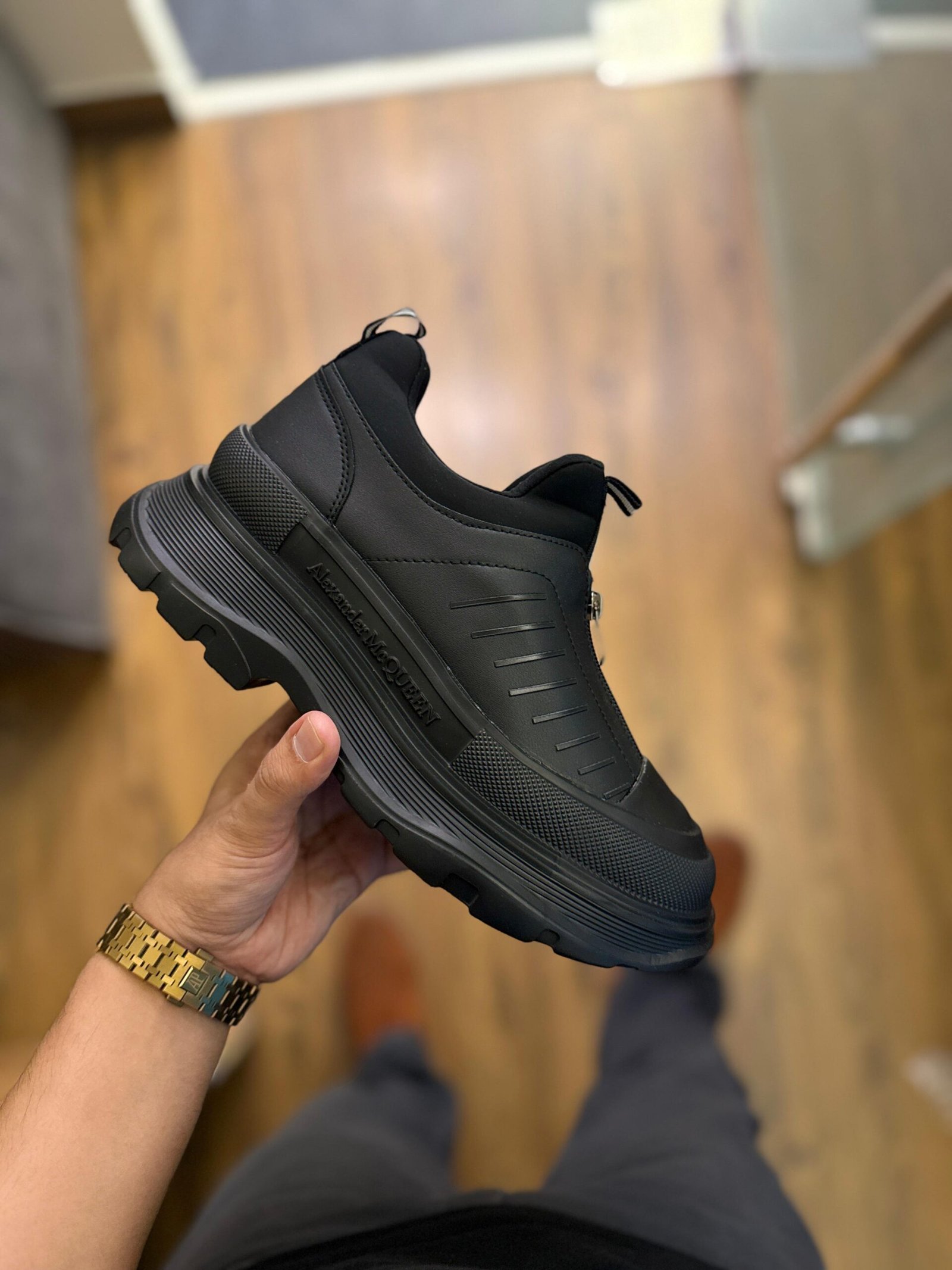 Fashionable Sneakers for Men – Urban Street Style (2) Fashionable Sneakers for Men – Urban Street Style (2)