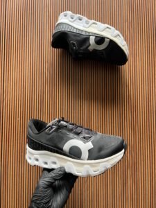 Imported Cloud Running UA Sneakers 2 Colours (1)