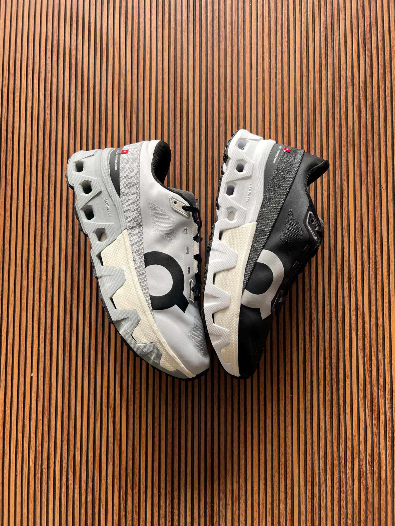 Imported Cloud Running UA Sneakers 2 Colours (5)