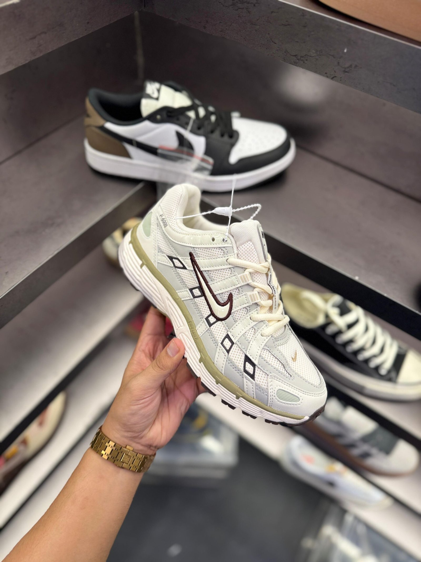 P-6000 Trainer Light Bone First Copy Edition (2)