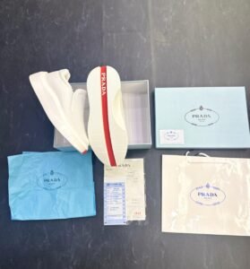 Premium 7a Quality Luxury Sneakers For Men (3)