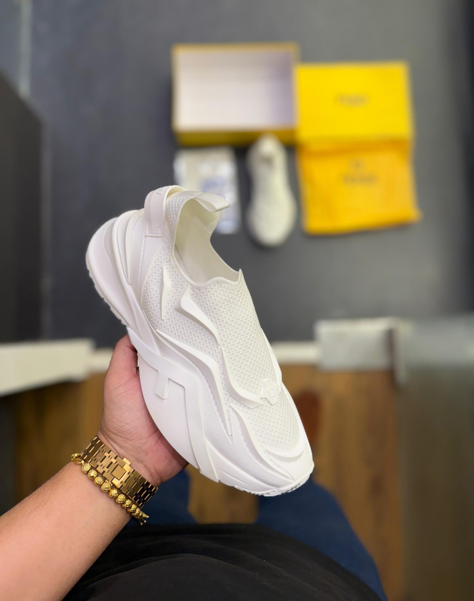 Signature Style Sneakers – UA Luxury Collection (2)