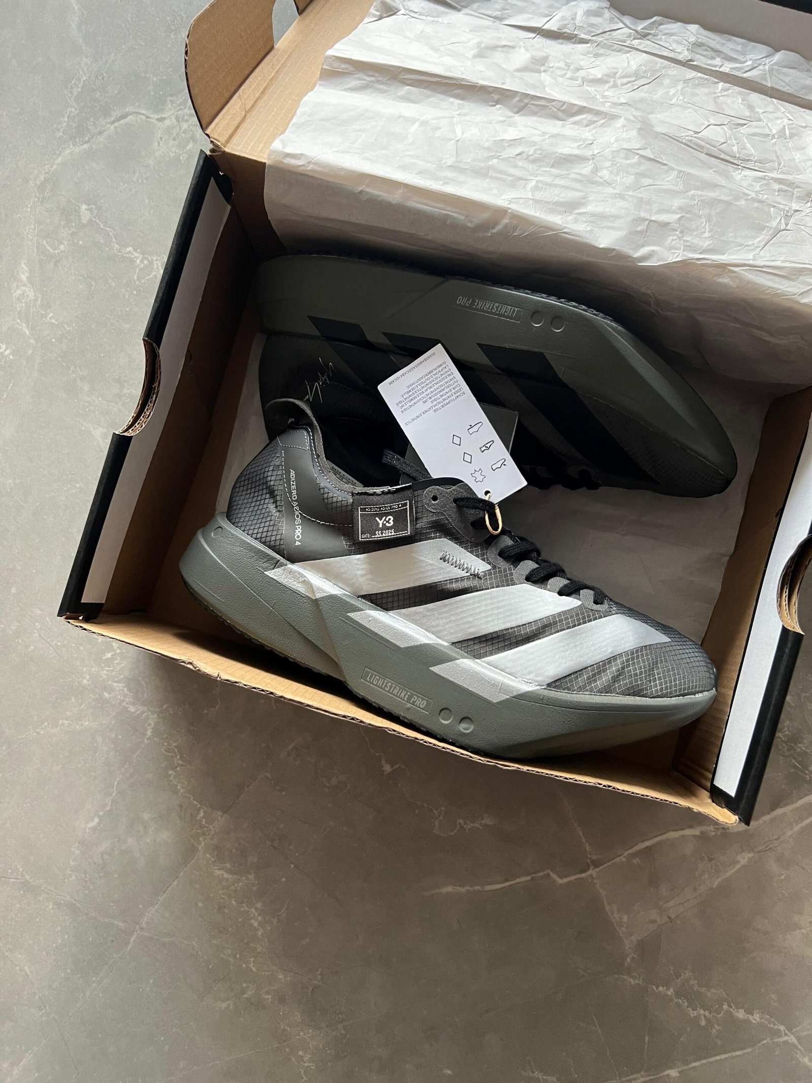 Adizero Adios Pro 4 Running Sneakers Lightweight (7) Adizero Adios Pro 4 Running Sneakers Lightweight (7)