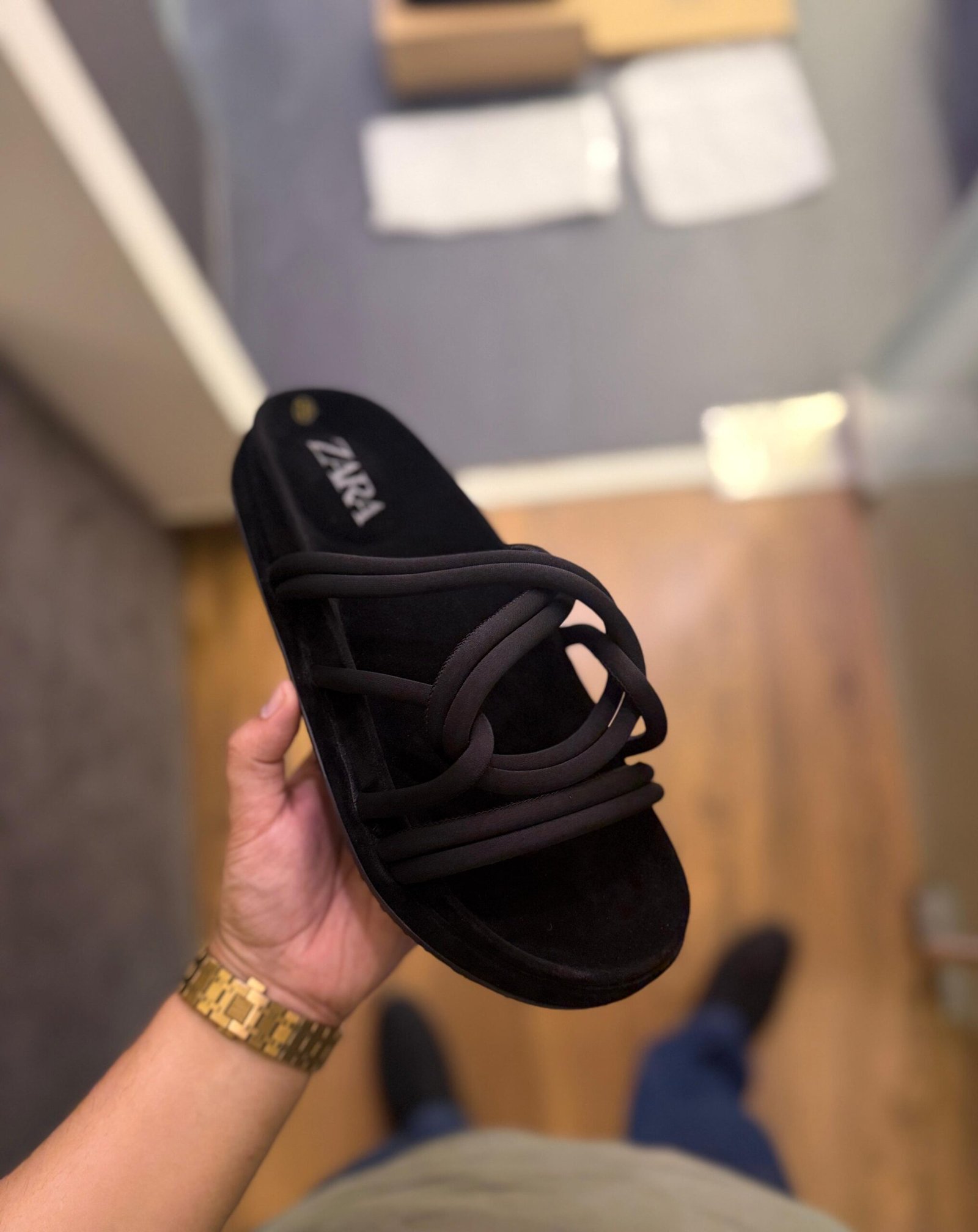 Aesthetic Mules & Premium Slides – New Store Collection (2)