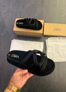 Aesthetic Mules & Premium Slides – New Store Collection (4)