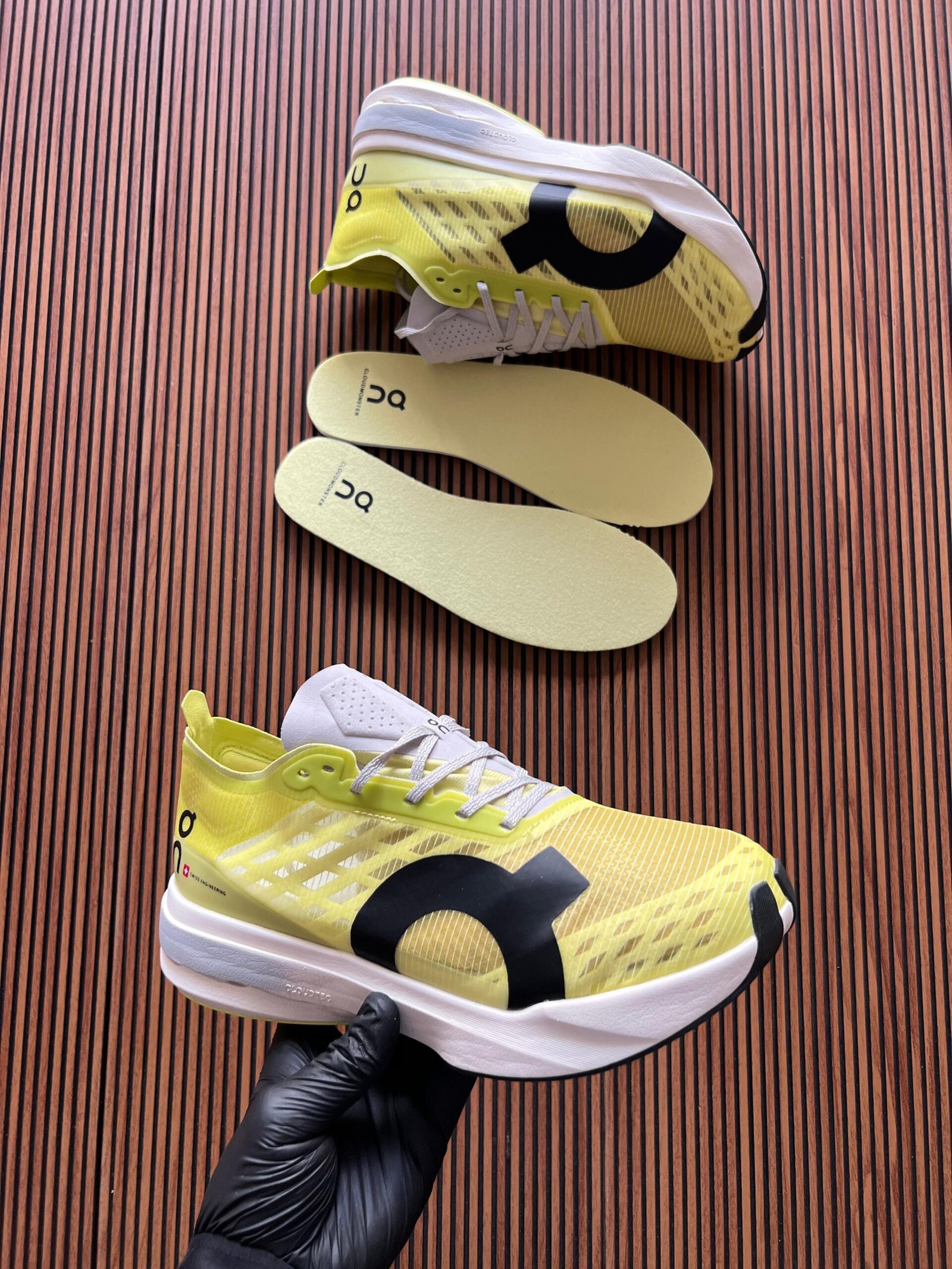 Cloud Strike Running Sneakers – UA Quality Trainers (2)