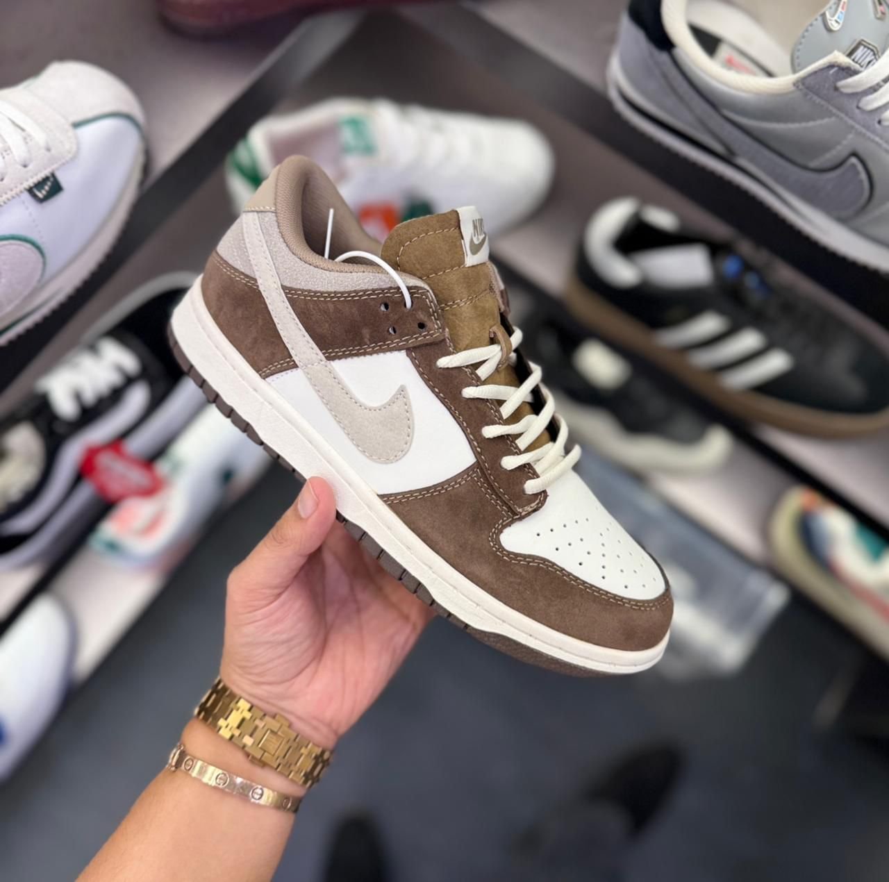 Dunk Otomo Curry Brown Sneakers On Sale (1)