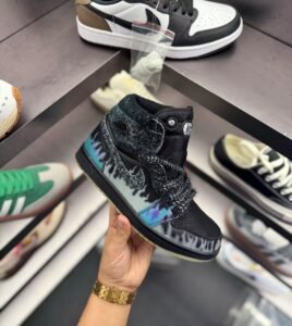 Halloween Black Cat Mid Sneakers – Premium Streetwear Shoes (1)