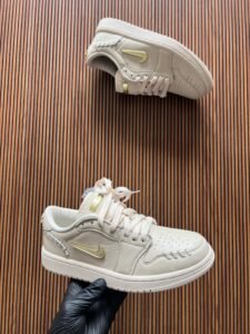 Imported Low Method Sneakers For Boys 2 Colours (2)