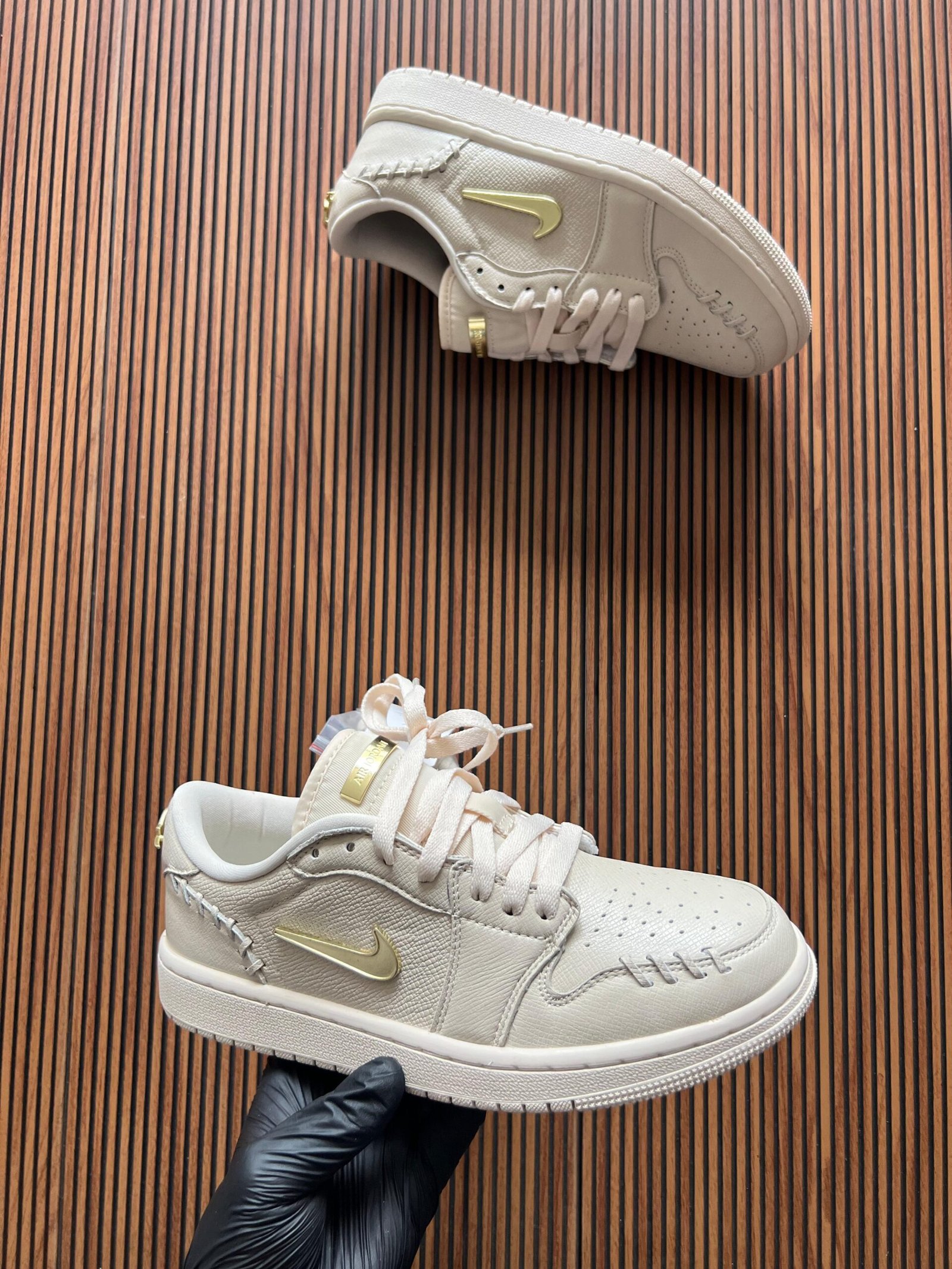 Imported Low Method Sneakers For Boys 2 Colours (2) Imported Low Method Sneakers For Boys 2 Colours (2)