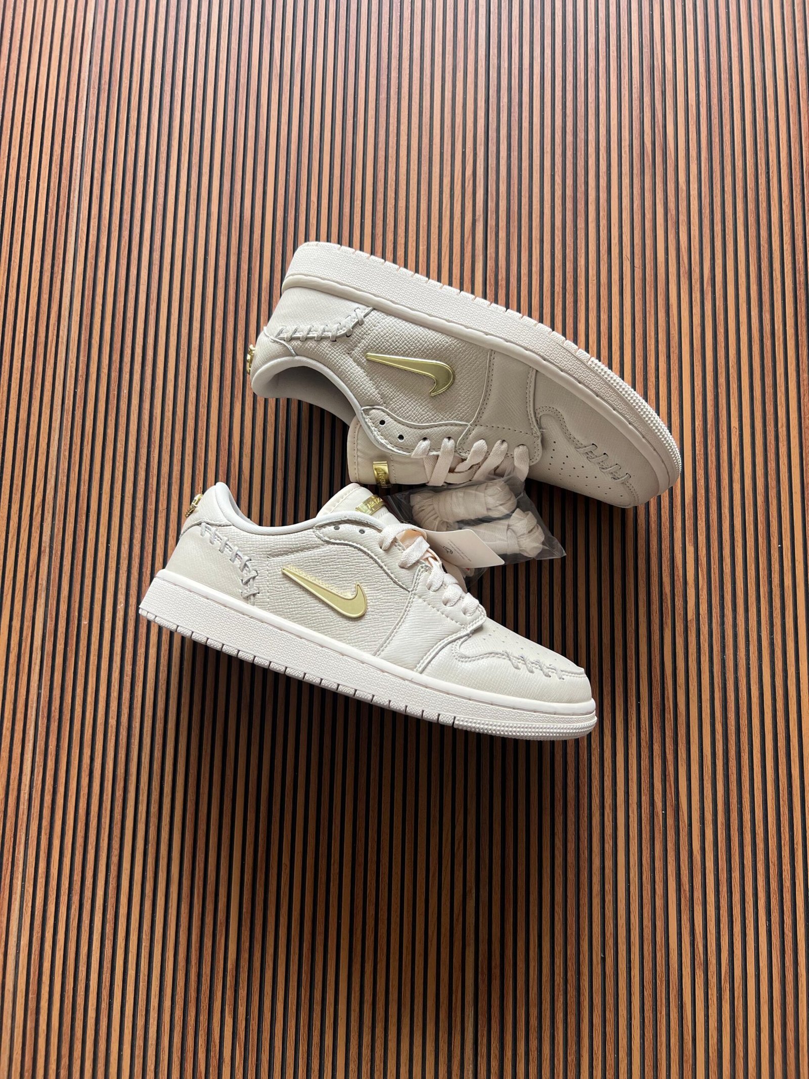 Imported Low Method Sneakers For Boys 2 Colours (3) Imported Low Method Sneakers For Boys 2 Colours (3)