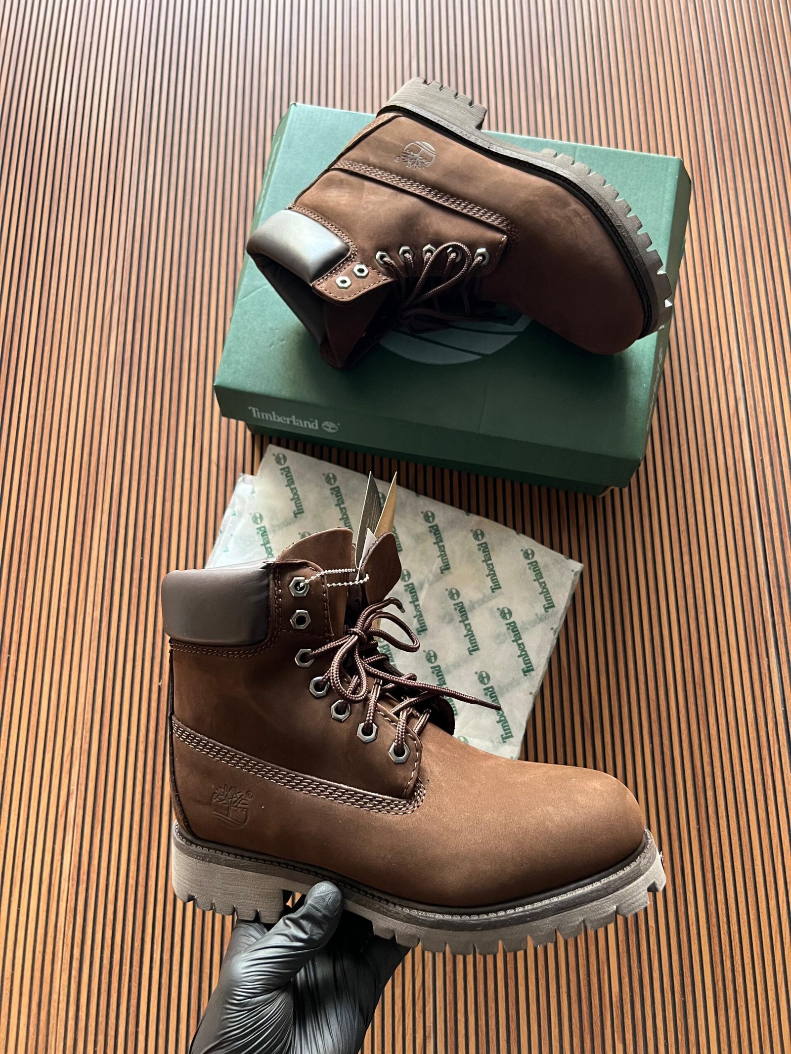 Premium Brown Leather Boots – Durable Timber Style Footwear (1)