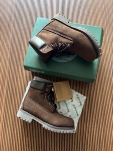 Premium Brown Leather Boots – Durable Timber Style Footwear (2)